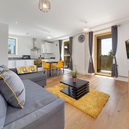 Flourish Apartments - Mulberry House - Tottenham Лондон Экстерьер фото