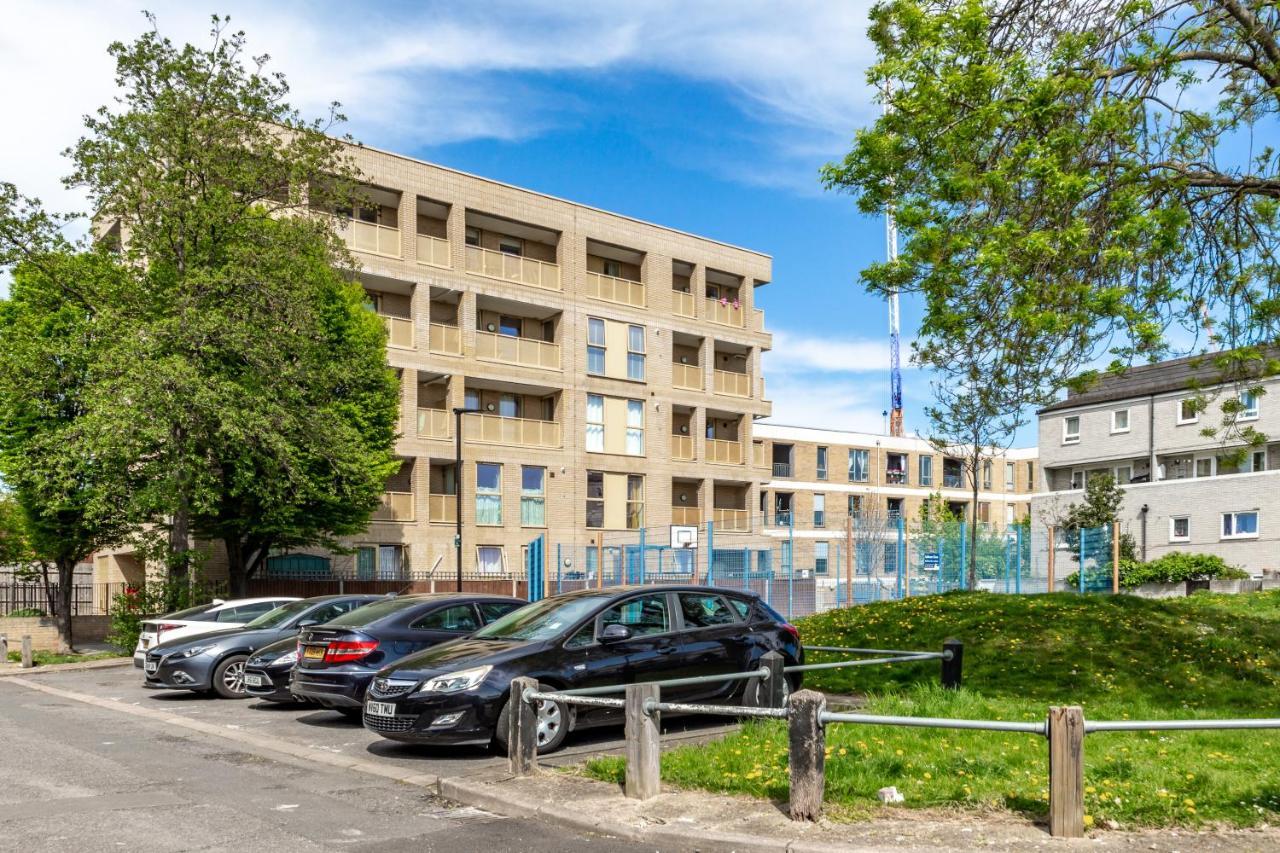 Flourish Apartments - Mulberry House - Tottenham Лондон Экстерьер фото