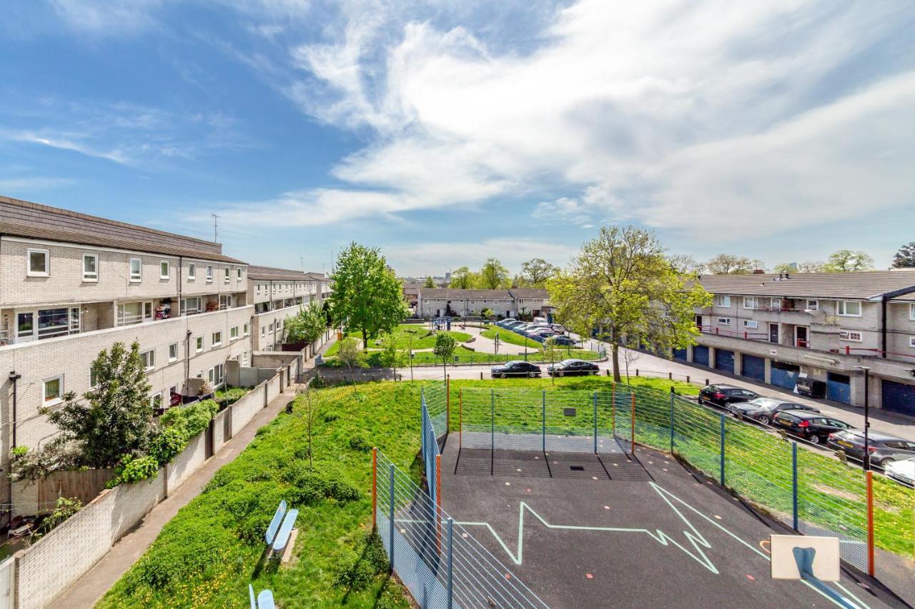Flourish Apartments - Mulberry House - Tottenham Лондон Экстерьер фото